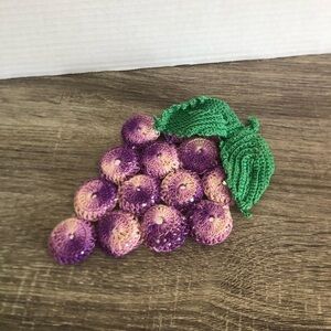 Vtg Handmade Crochet Grapes Trivet